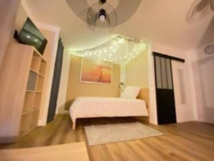 La Grelauderie 5 Apartment Saintes Luaran gambar